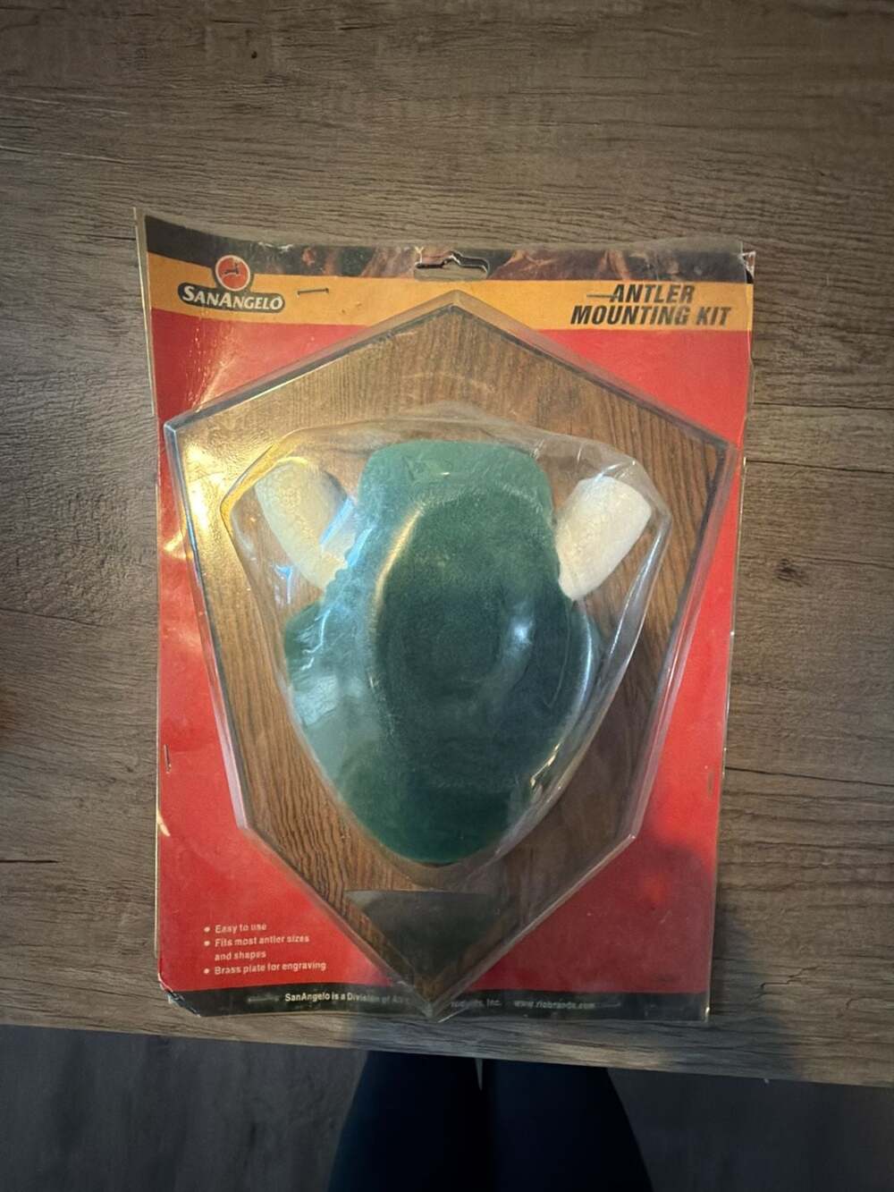 San Angelo Trophy Antler Mounting Kit, Unopened, Wood Plaque Approx 10"W x 12"H